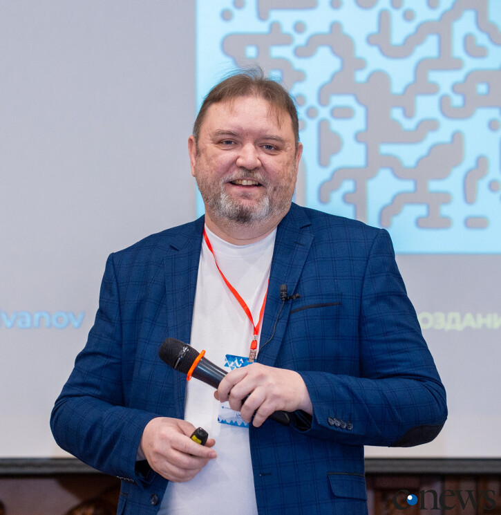 Роман Иванов, менеджер ИТ-проектов «Иностудио»: Для привлечения кандидатов и развития бренда работодателя надо создавать карьерные сайты


