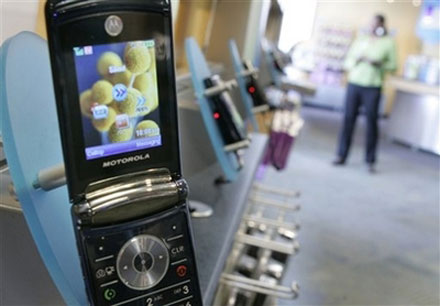 Motorola смогла удержать третью позицию среди производителей мобильных телефонов