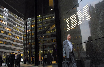 IBM не хочет отдавать своего вице-президента в Apple