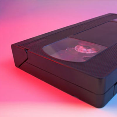 Последний крупный поставщик отказался от производства кассет формата VHS