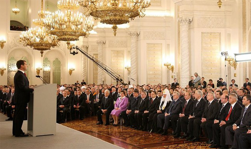 В послании Федеральному собранию Дмитрий Медведев в очередной раз заявил о важности модернизации экономики и технологического обновления