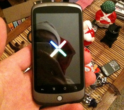 Предполагаемый образец Nexus One в руках тестировщика