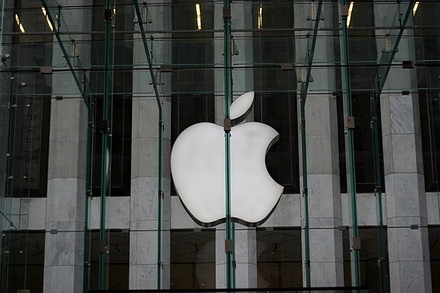 В патентных войнах Apple не считает средств