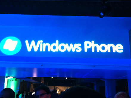 Для продвижения Windows Phone все способы хороши - в том числе и финансовая помощь