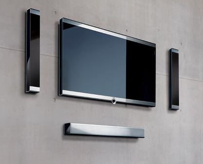 ЖК-телевизор Loewe с фирменными колонками