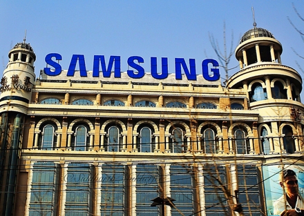Четвертый квартал Samsung кряду является рекордным