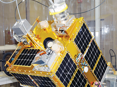 Мини-спутники Omni Earth создаются на основе экспериментальных спутников  FASTSat (на снимке), которые были запущены в 2010 г.