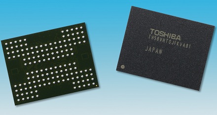 Спецификации прототипа: тип корпуса - NAND Dual x8 BGA-152, емкость - 128/256ГБ, число стеков - 8/16, интерфейс - Toggle DDR