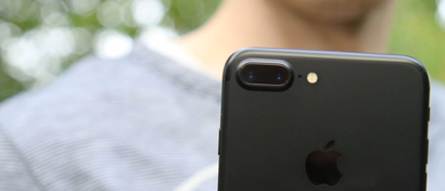 Новое приложение Facebook намертво «подвешивает» iPhone