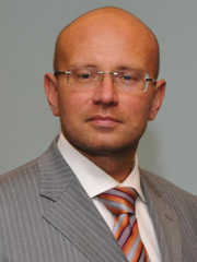 Дмитрий Назипов