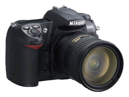 Nikon установит сверхскоростный интерфейс передачи данных в зеркальную камеру