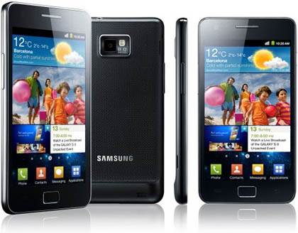 Samsung показала аксессуары для флагманского смартфона Galaxy S II