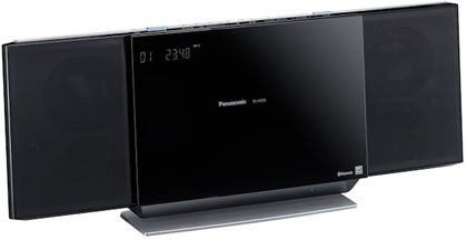 Panasonic представила стереомикросистему с возможностью настенного монтажа.