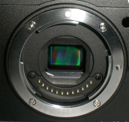 В Сети опубликованы фотографии новейшей камеры Nikon