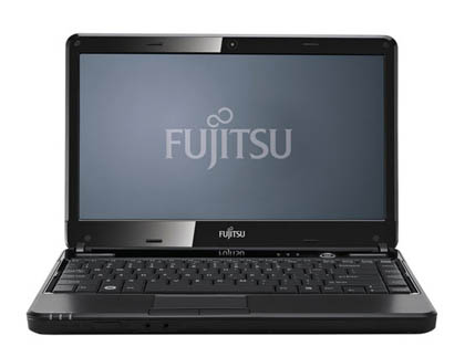 Fujitsu сделала тонкий ноутбук для школьников