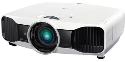 Epson представила новые модели Full HD-проекторов для домашних кинотеатров