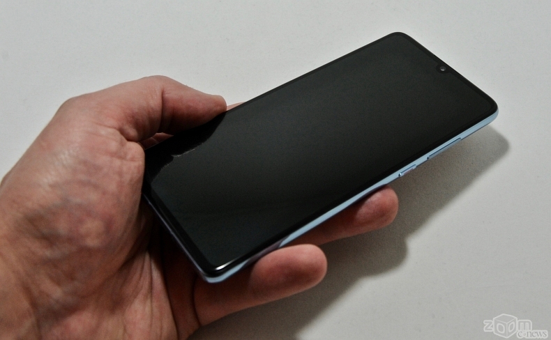 Обзор смартфона Huawei P30: снимает не хуже P30 Pro