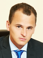 Артур Контрабаев