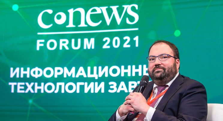Глава Минцифры Максут Шадаев ответил на вопросы читателей CNews
