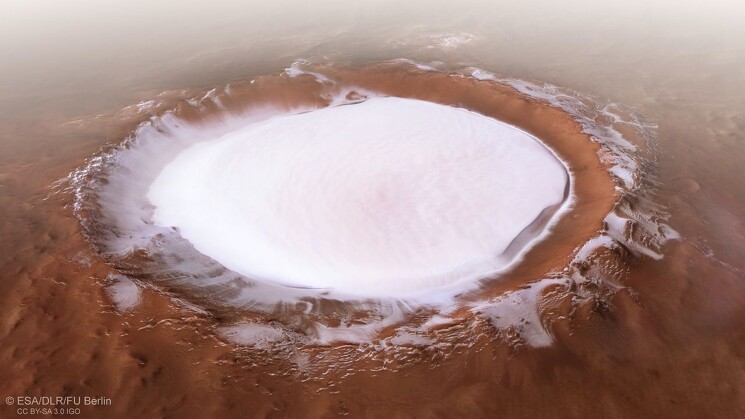 Ударный кратер Королёв, названный в честь советского конструктора ракетно-космических систем Сергея Королева, расположенный на Великой Северной равнине Марса. 

Его диаметр — 81 км и содержит он около 2,2 тыс. кубических километров водяного льда.

