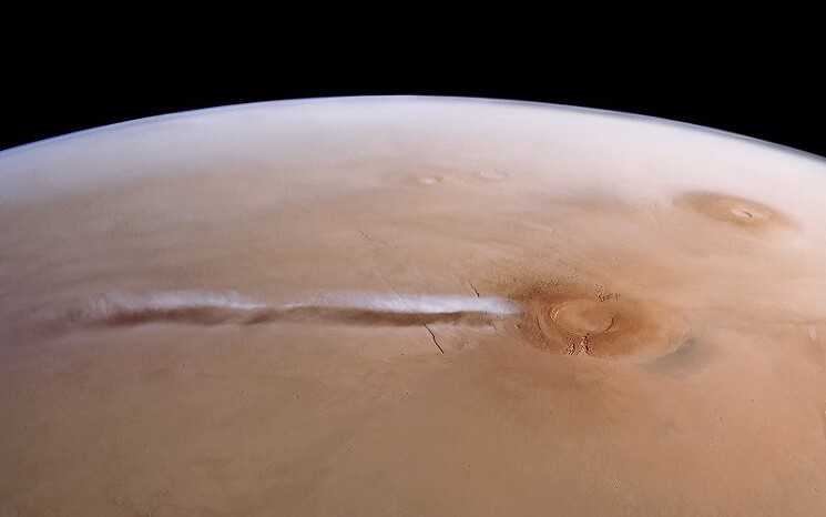 На Марсе тоже бывают облака.
