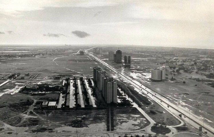 Как выглядела главная улица Дубая в 1991м году.
