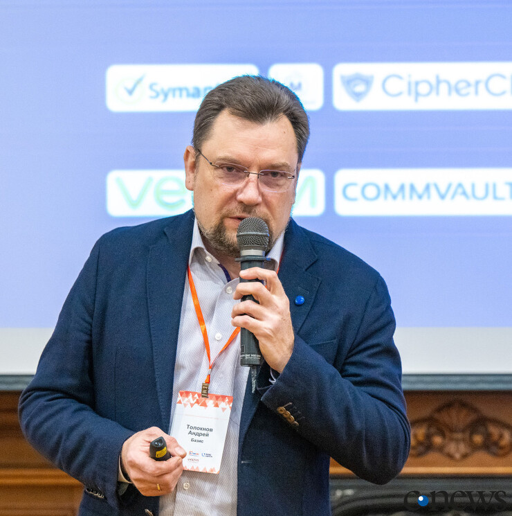 Андрей Толокнов, директор по развитию бизнеса «Базис»: Сегодня продукты для виртуализации предлагают 20 российских компаний, а рынок растет примерно на 34% в год