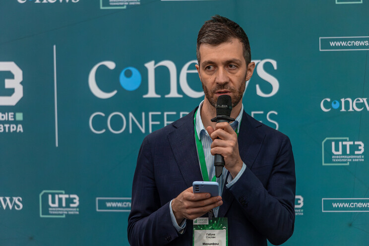 Сослан Габуев, заместитель директора Департамента развития искусственного интеллекта и больших данных Минцифры: . Несмотря на вступившие в силу поправки в закон о защите ПДн, позволяющие государственным структурам собирать и анализировать обезличенную информацию, имеются серьезные препятствия для полноценного использования этих данных бизнесом