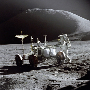 Роботы изо льда — дешёвая замена лунным автомобилям