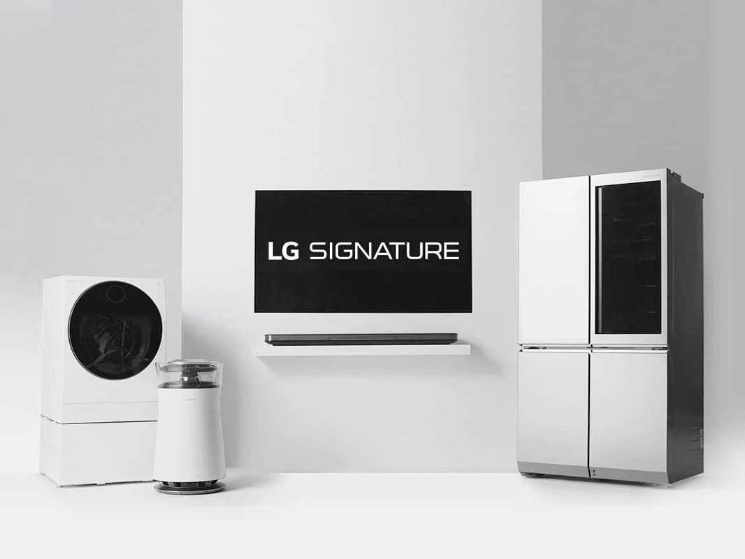 LG OLED Signature