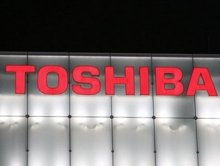 Toshiba не оставляет попыток закрепиться на рынке DVD нового поколения