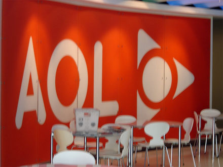AOL отстаивает свои права на основном для ICQ рынке
