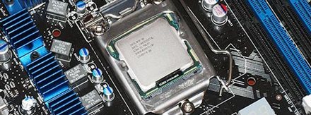 Процессор Core i5 в системной плате на новом чипсете