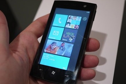 Средства разработки под Windows Phone 7 Series выложены в Сеть 