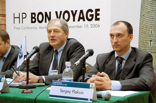 Хилмар Лоренц (на фото слева) подозревается в организации коррупционных сделок между HP и Генпрокуратурой России