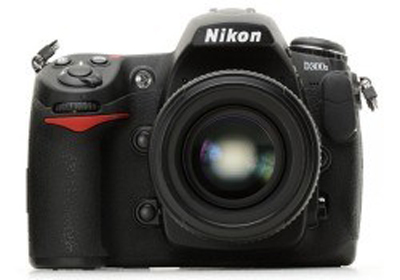 Слух: Nikon выпустит инновационный зеркальный фотоаппарат =