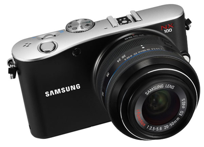 Samsung представила беззеркальную камеру NX100=