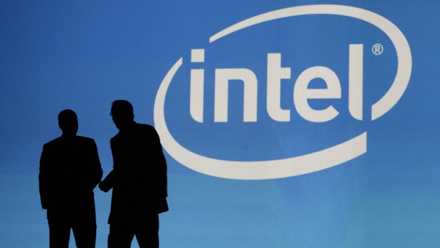 Intel намерена сделать функцию беспроводной зарядки массовой