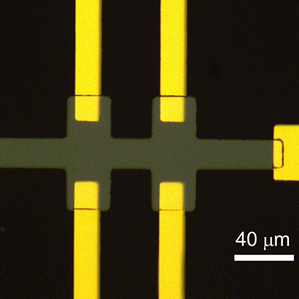 Разработанный учеными IBM жидкий нанотранзистор