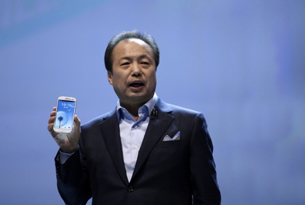 Джей Кей Шин планирует выпустить Samsung Galaxy S4 с поддержкой LTE Advanced