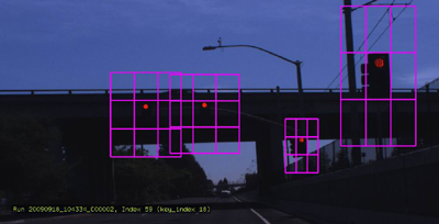  Автоматическая система Google распознает сигналы светофора