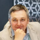 Михаил Антонов 