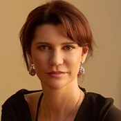 Евгения Наумова