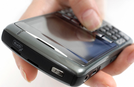 Власти ОАЭ считают, что смартфоны RIM угрожают национальной безопасности
