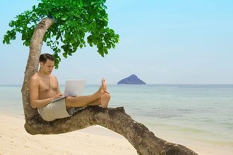 Хакеры переходят на «экзотические» языки программирования, чтобы ловчее обманывать экспертов по безопасности