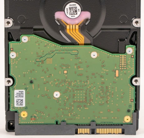 Обзор жесткого диска WD Gold 4 Тбайт (WD4003FRYZ): золотая середина