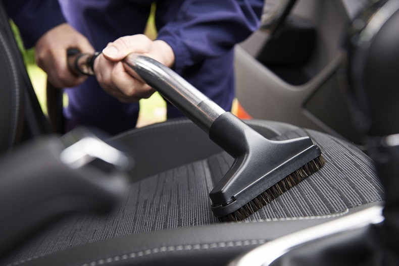 Как почистить салон автомобиля своими руками: советы ZOOM