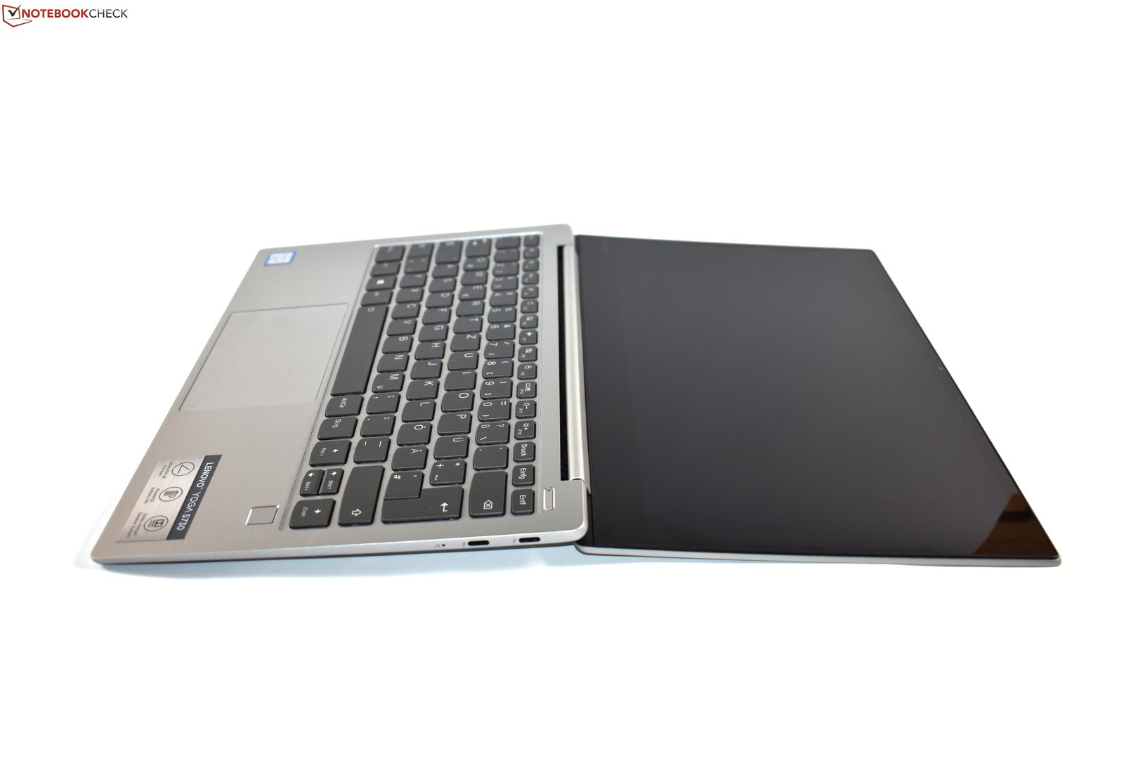 Лучшие ноутбуки с массой до 1,1 кг: легкие и компактные