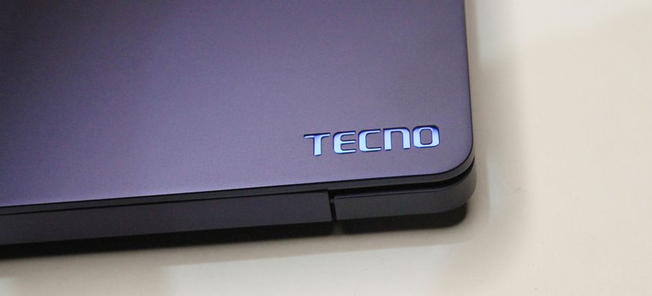 Tecno t1 отзывы. Ноутбук Техно Мегабук т1. Tecno MEGABOOK t1, 512 ГБ. Ноутбук Tecno MEGABOOK t1 зарядник. Матрица ноутбука Techno MEGABOOK t1.