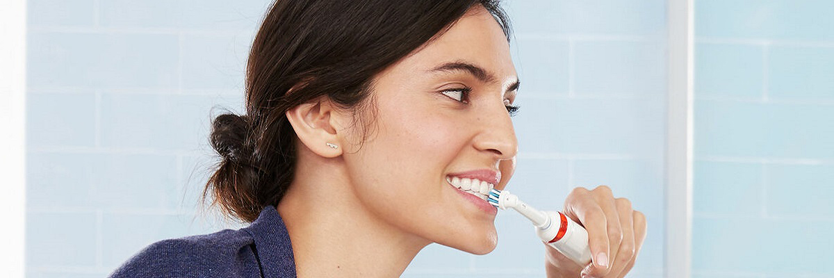 Лучшие электрические зубные щетки: хиты продаж